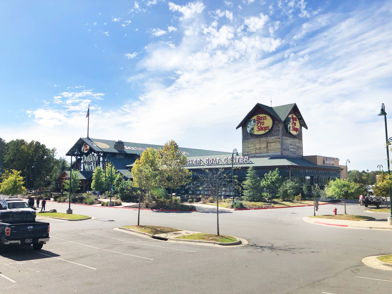 1 Bass Pro Dr, Little Rock, AR for sale - Building Photo - Image 1 of 1