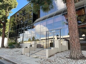 5542 Buckingham Dr, Huntington Beach, CA for sale Building Photo- Image 2 of 18