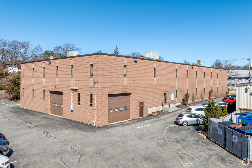 110 Winn St, Woburn, MA for lease - Primary Photo - Image 1 of 18