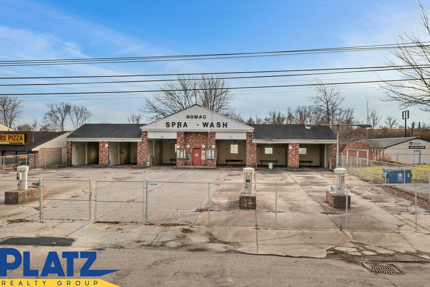 199 Folsom St, Champion, OH for sale - Building Photo - Image 1 of 12
