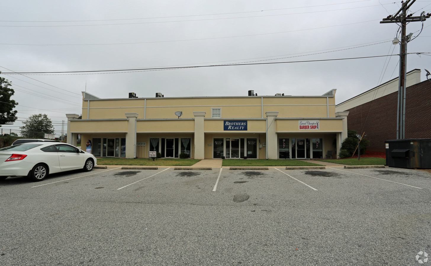 811 Montague Ave, Greenwood, SC 29649