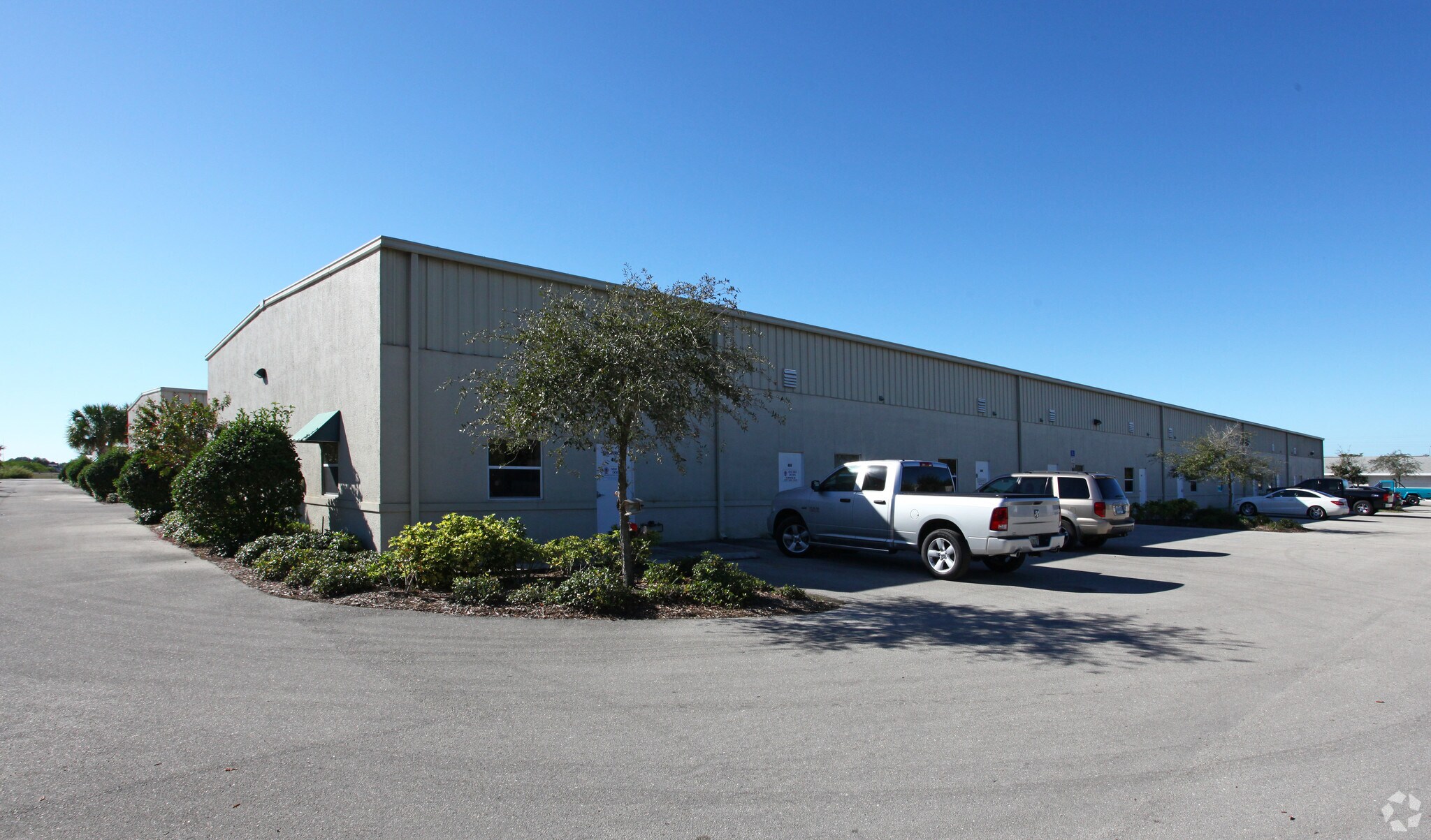 2787 N Airport Rd, Fort Myers, FL for sale Building Photo- Image 1 of 1