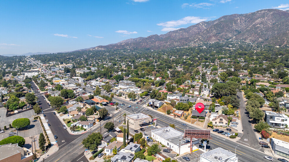 2757 Foothill Blvd, La Crescenta, CA for sale - Aerial - Image 1 of 41