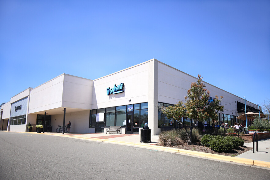 251-229 S Elliott Rd, Chapel Hill, NC for lease - Building Photo - Image 1 of 9