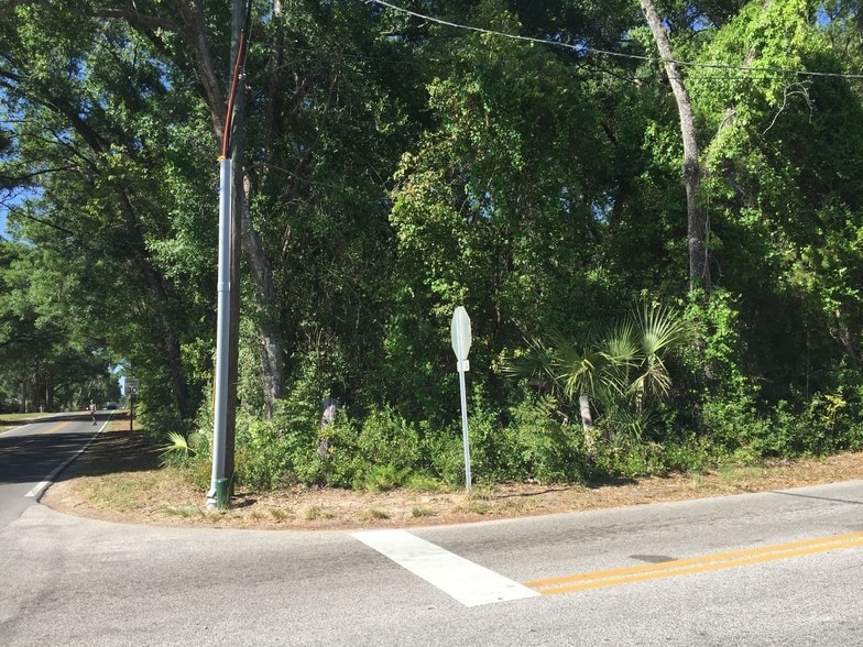 525 E Kentucky Ave, Deland, FL for sale - Primary Photo - Image 2 of 12