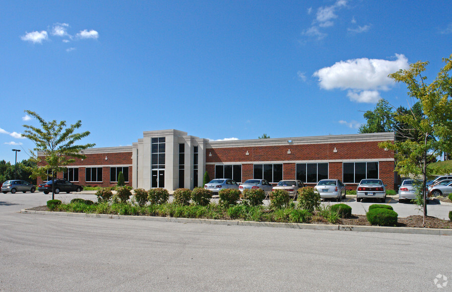 3060 Little Hills Expy, Saint Charles, MO for sale - Building Photo - Image 3 of 15