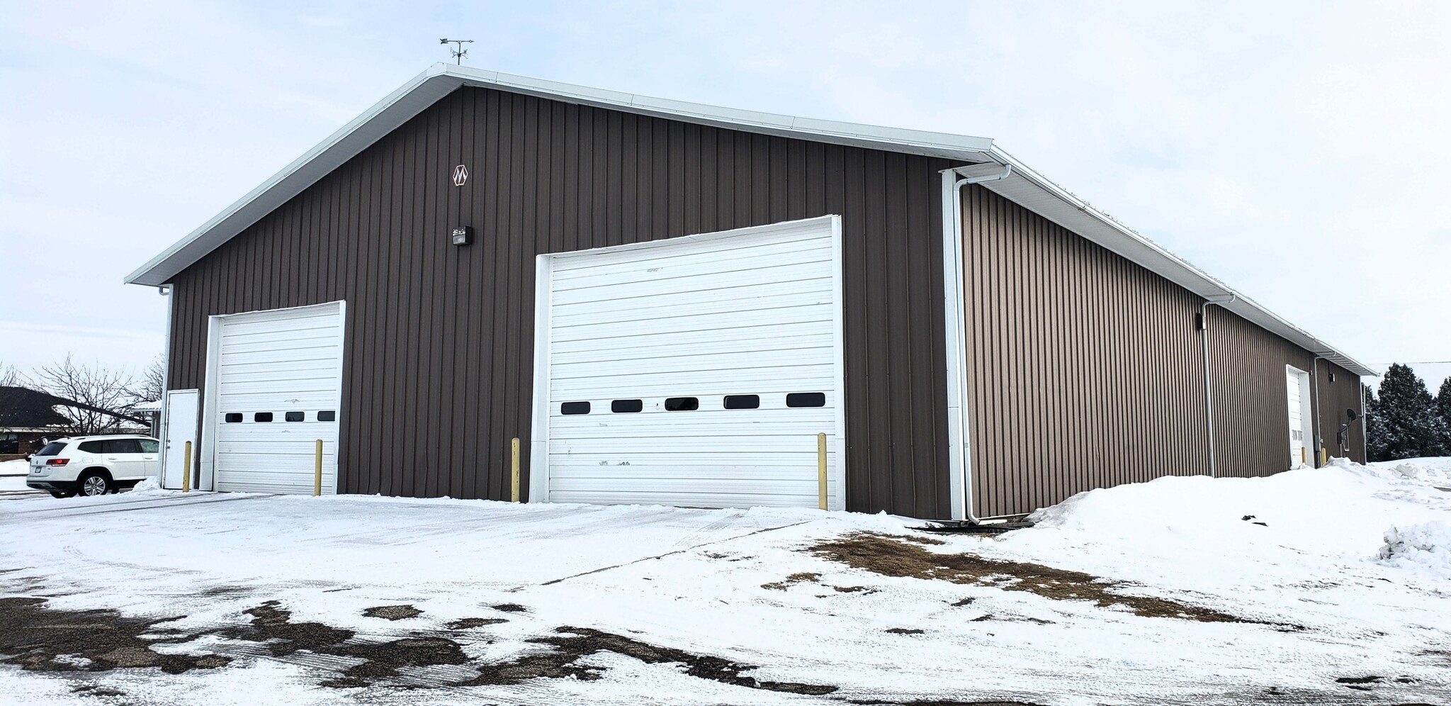 1025 Industrial Dr, Spring Valley, MN for sale Primary Photo- Image 1 of 1