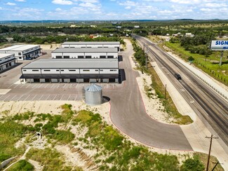 More details for 529 SH 46 E Unit E2, Boerne, TX - Flex for Sale