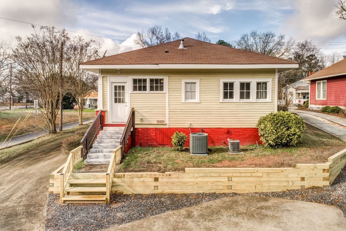 611 E Main St, Canton, GA 30114