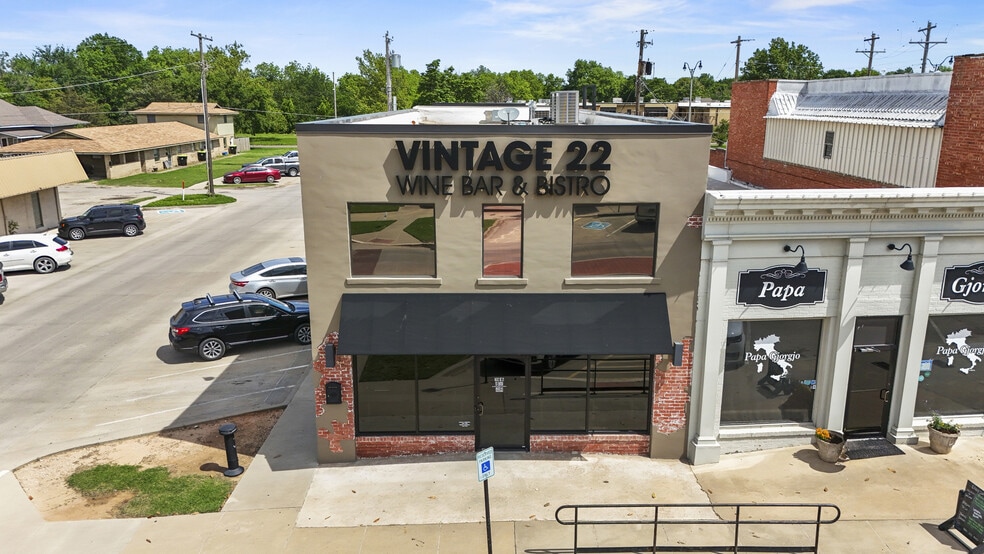800 E Main St, Ada, OK for sale - Building Photo - Image 1 of 12