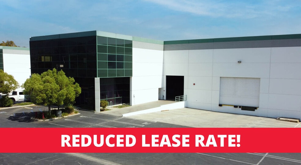 12611 Encinitas Ave, Sylmar, CA for lease - Building Photo - Image 1 of 4