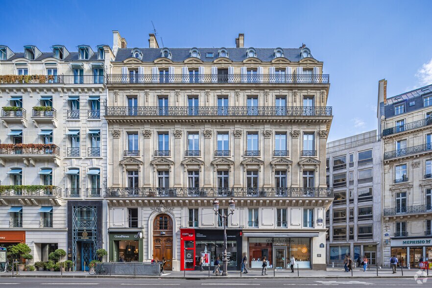 1 Rue Sainte-Anne, Paris for lease - Building Photo - Image 1 of 5