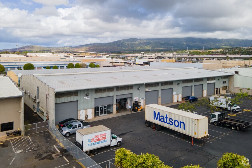 94-200 Pupuole St, Waipahu, HI for lease - Primary Photo - Image 1 of 3