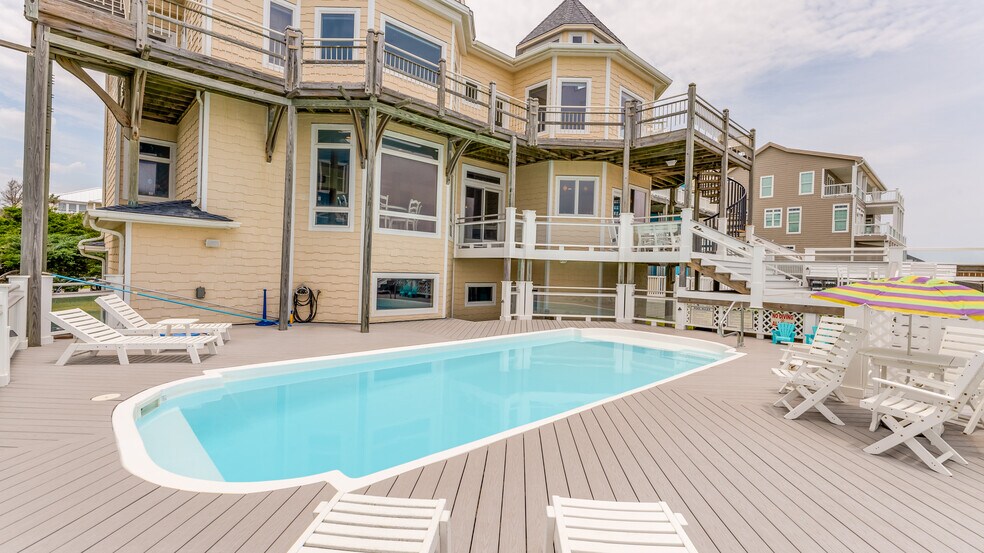 8529 Ocean View Dr, Emerald Isle, NC 28594 Sea Forever