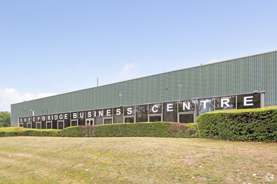 655 Sheffield Rd, Chesterfield for lease - Building Photo - Image 2 of 6