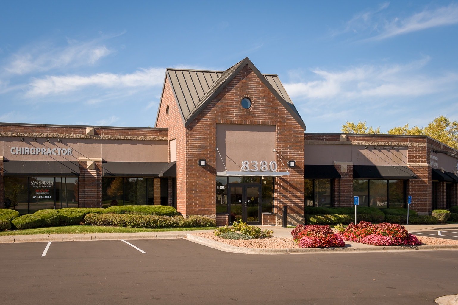 8380 City Centre Dr, Woodbury, MN for lease Building Photo- Image 1 of 6