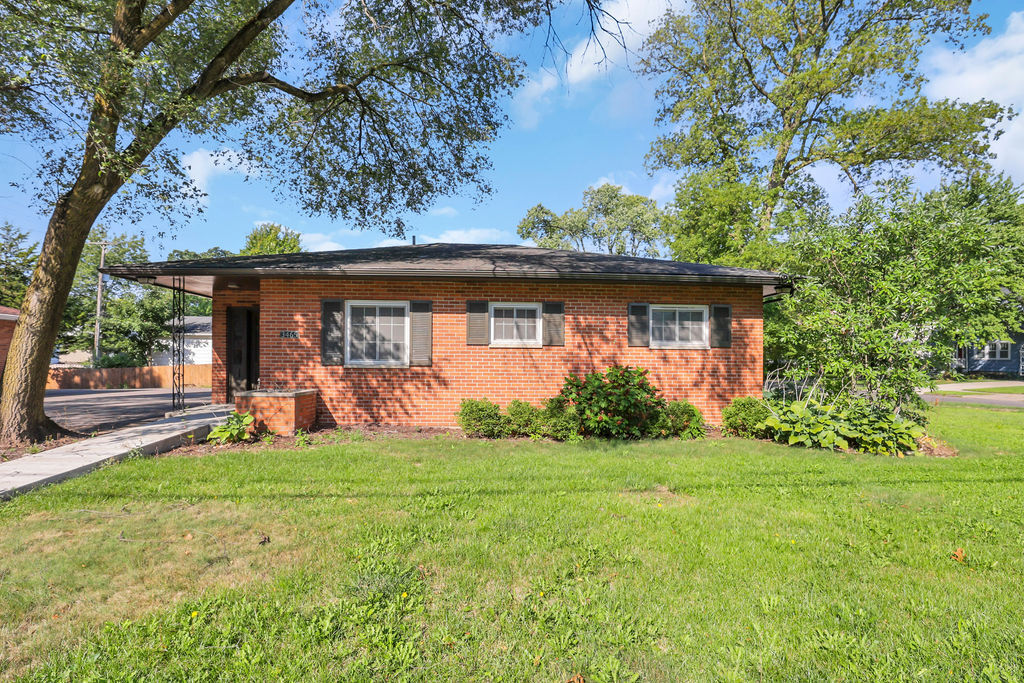 3465 Indianola Ave, Columbus, OH for sale Building Photo- Image 1 of 1