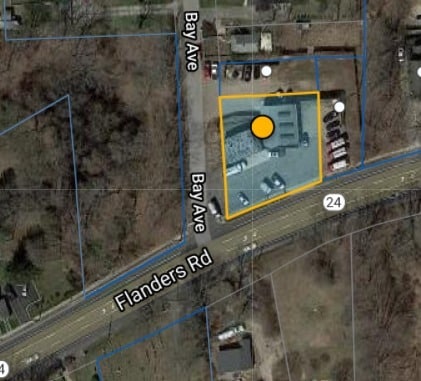 1290 Flanders Rd, Riverhead, NY for sale - Primary Photo - Image 2 of 13