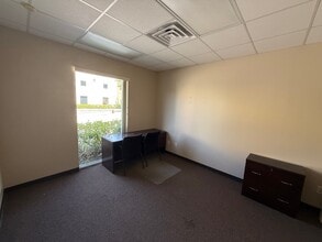 3030 Venture Ln, Melbourne, FL for lease Building Photo- Image 2 of 6