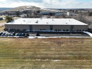 29601-29607 Hall St, Solon, OH for lease Building Photo- Image 2 of 20