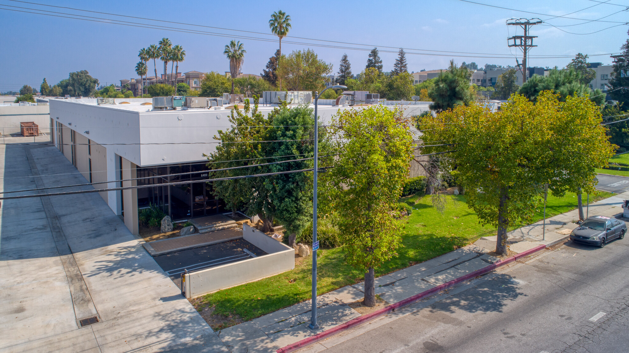 6400 Variel Ave, Woodland Hills, CA 91367 - Industrial for Lease | LoopNet