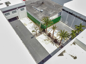 221 NE 67th St, Miami FL - Warehouse