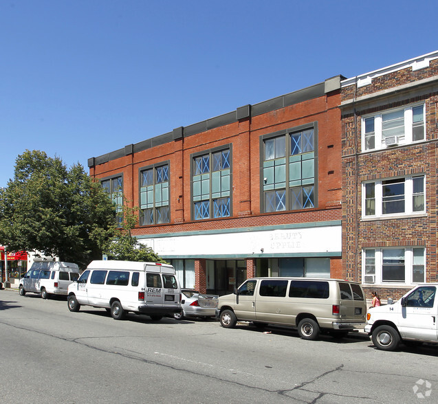 189-191 N Common St, Lynn, MA for sale - Primary Photo - Image 1 of 1