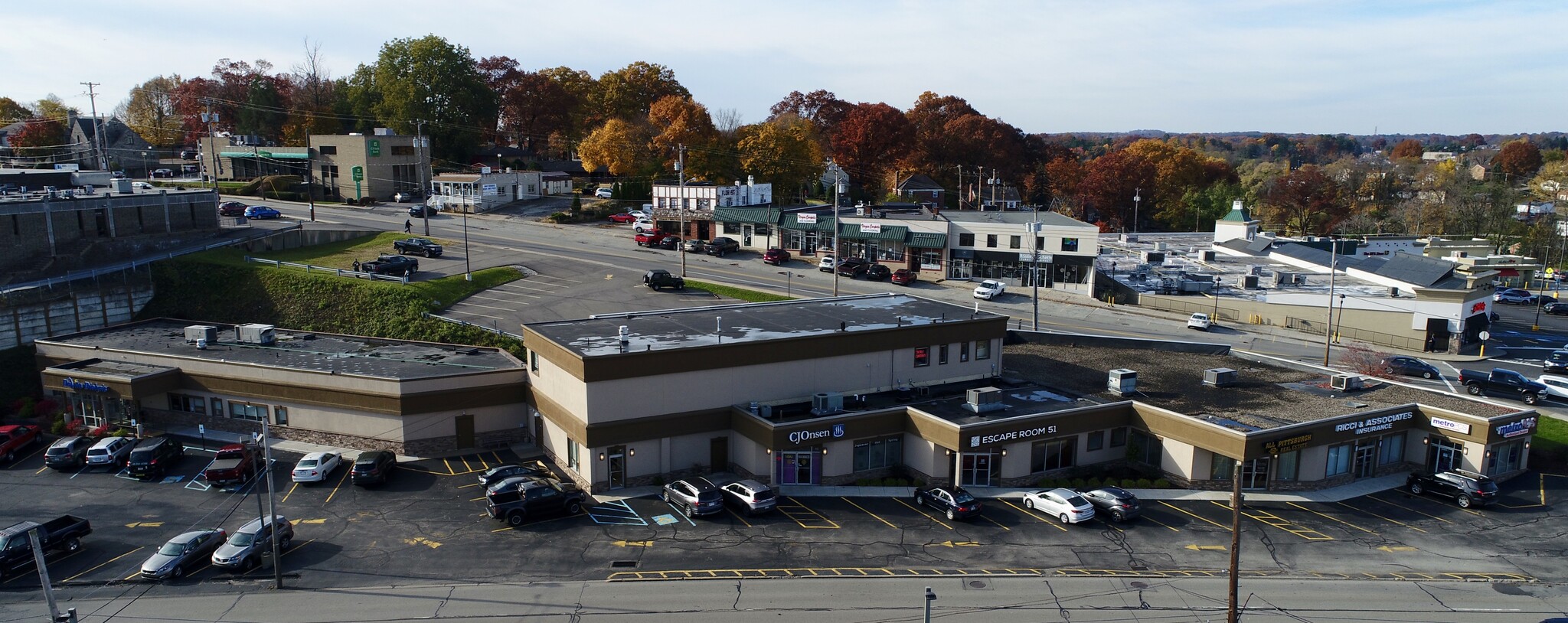 25 Clairton Blvd, Pleasant Hills, PA for lease Building Photo- Image 1 of 3