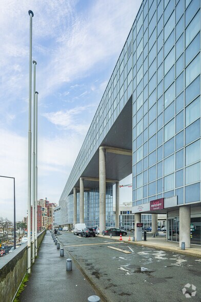 Office in Ivry-sur-Seine for lease - Building Photo - Image 2 of 2