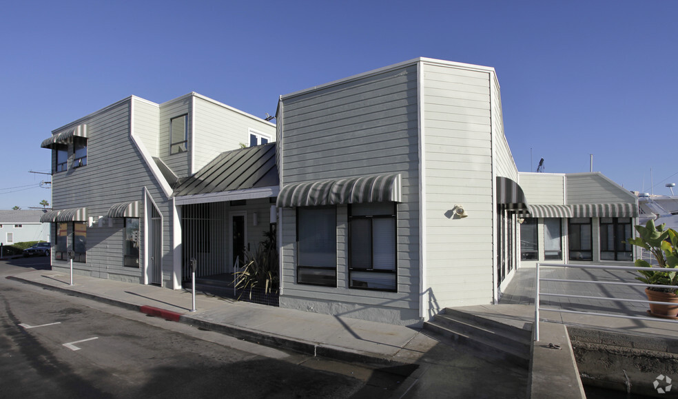 2800 Lafayette Ave, Newport Beach, CA for lease - Building Photo - Image 1 of 8