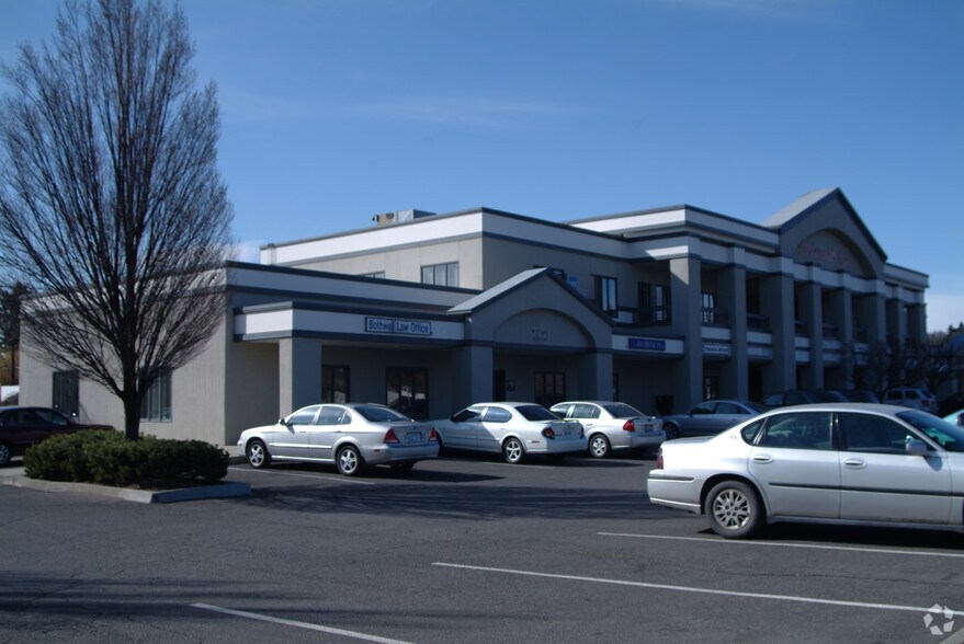 1400 Summitview Ave, Yakima, WA for lease - Building Photo - Image 2 of 13