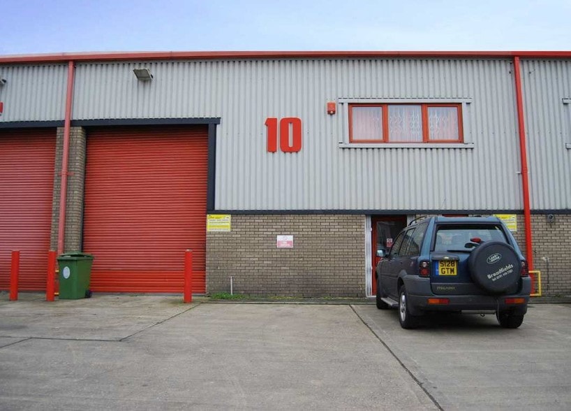Justin Rd, London for lease - Building Photo - Image 2 of 9