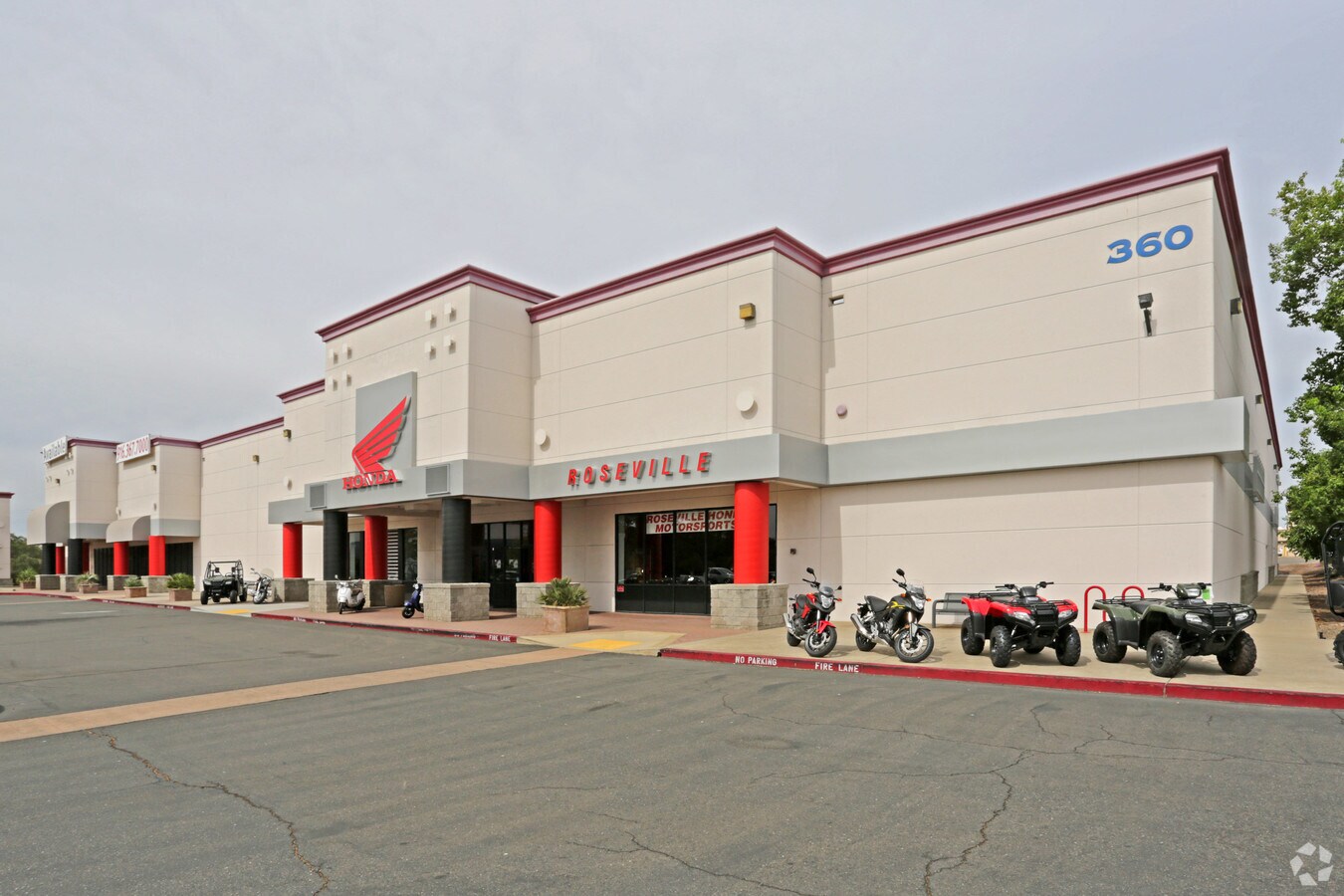 360 N Sunrise Ave, Roseville, CA 95661