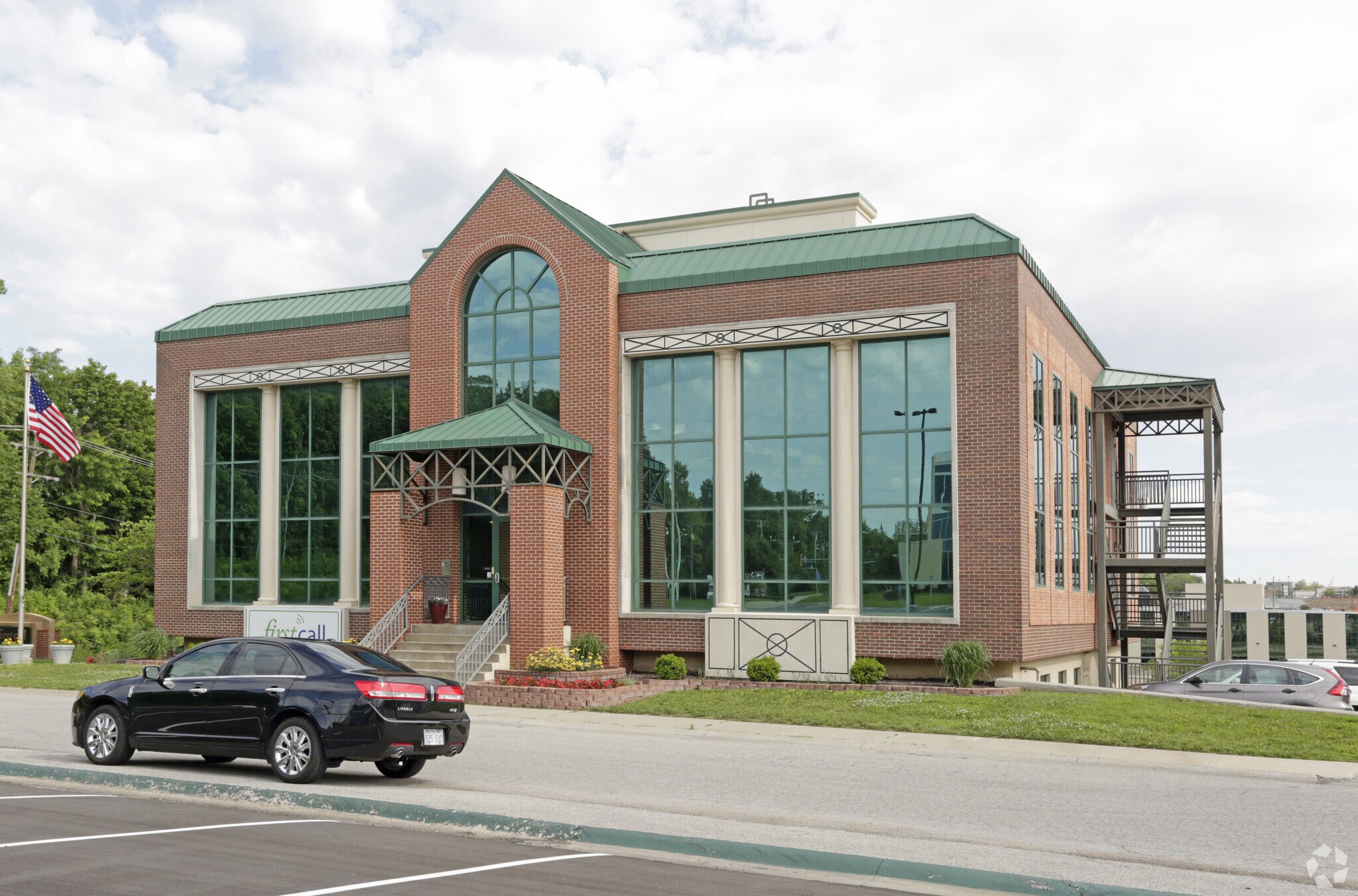 9091 State Line Rd, Kansas City, MO for sale Primary Photo- Image 1 of 1