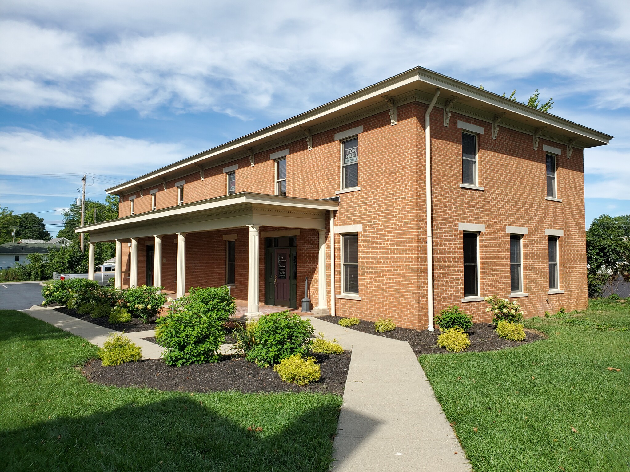 42 Hill Rd S, Pickerington, OH for sale Building Photo- Image 1 of 1