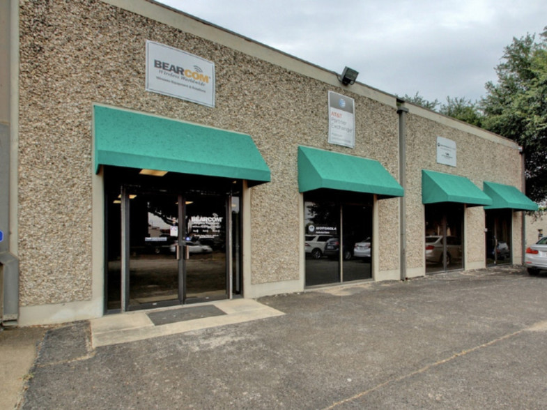 204 Texas Ave, Round Rock, TX for lease - Primary Photo - Image 1 of 4