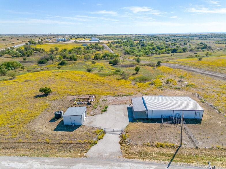 13300 Cleburne Hwy, Cresson, TX for sale - Building Photo - Image 3 of 65