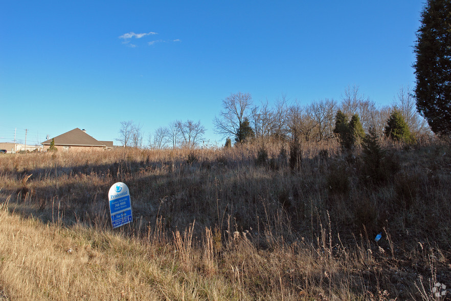 45 Commercial Way, Springboro, OH for sale - Primary Photo - Image 1 of 1