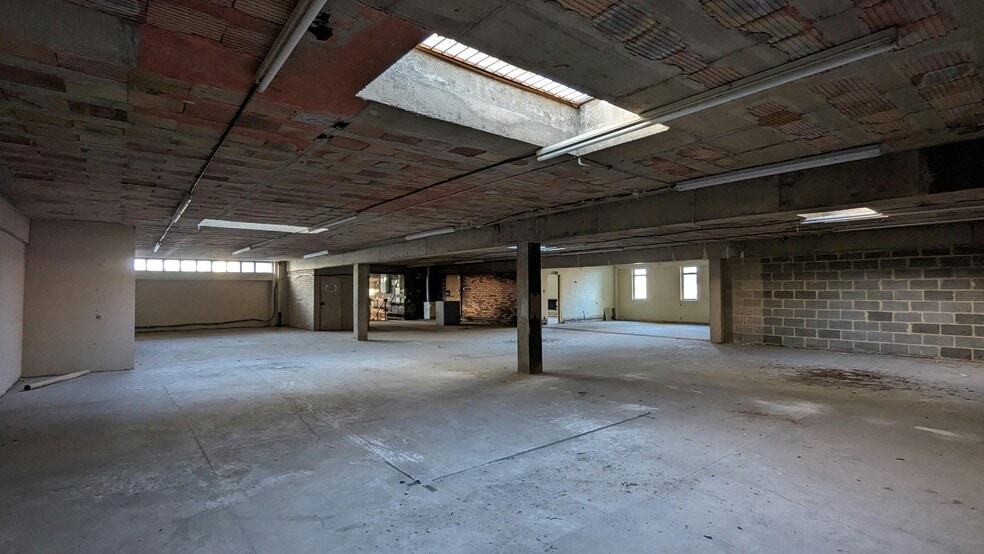 43-49 Church St, Reading for lease - Interior Photo - Image 2 of 10