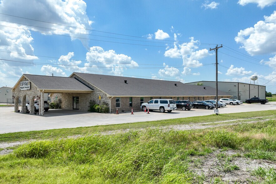 3061 State Highway 66, Caddo Mills, TX for sale - Primary Photo - Image 1 of 1