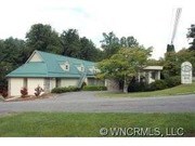 One Tryon Place - Live-Work Space