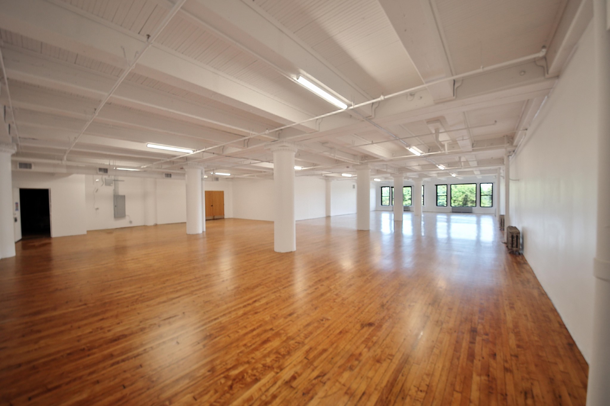 1006 S Michigan Ave, Chicago, IL for lease Interior Photo- Image 1 of 9