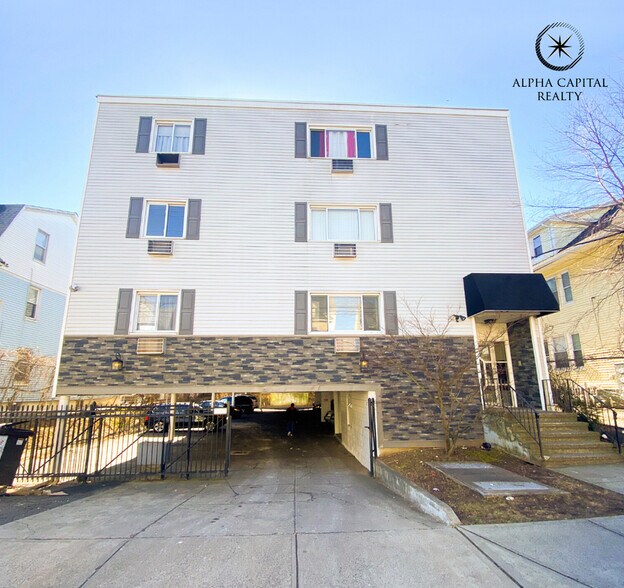 65 James St, Bridgeport, CT for sale - Building Photo - Image 1 of 1
