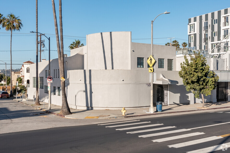 5030 W Pico Blvd, Los Angeles, CA for lease - Primary Photo - Image 3 of 7