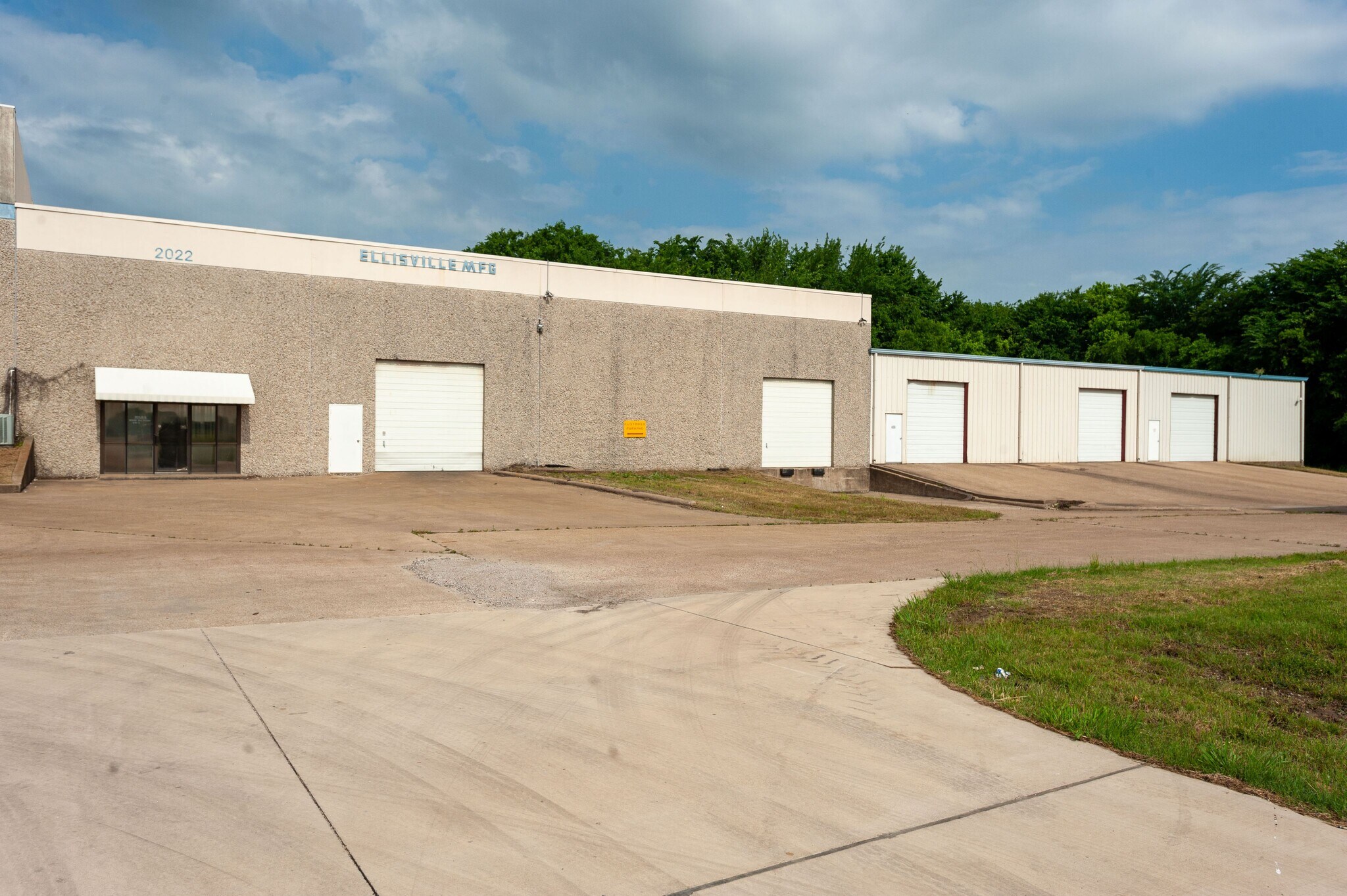 2022 Shield Pky, Waxahachie, TX for sale Building Photo- Image 1 of 1