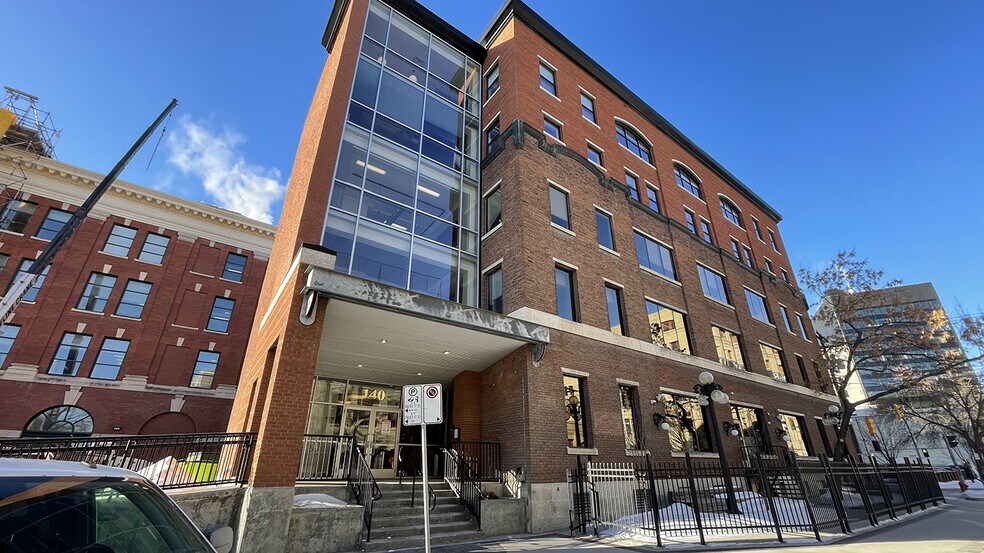 140 Bannatyne Av, Winnipeg, MB for sale - Primary Photo - Image 1 of 1