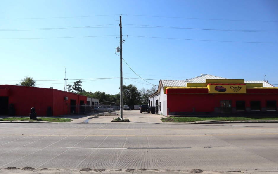 5219 FM 2100, Crosby, TX for lease - Building Photo - Image 2 of 15