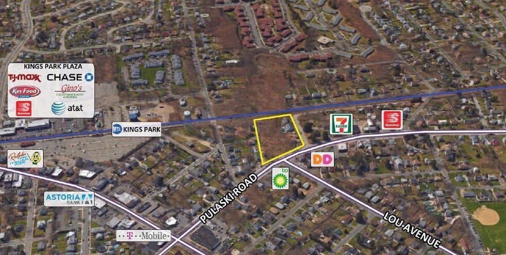 63 Pulaski Rd, Kings Park, NY for sale - Primary Photo - Image 1 of 1