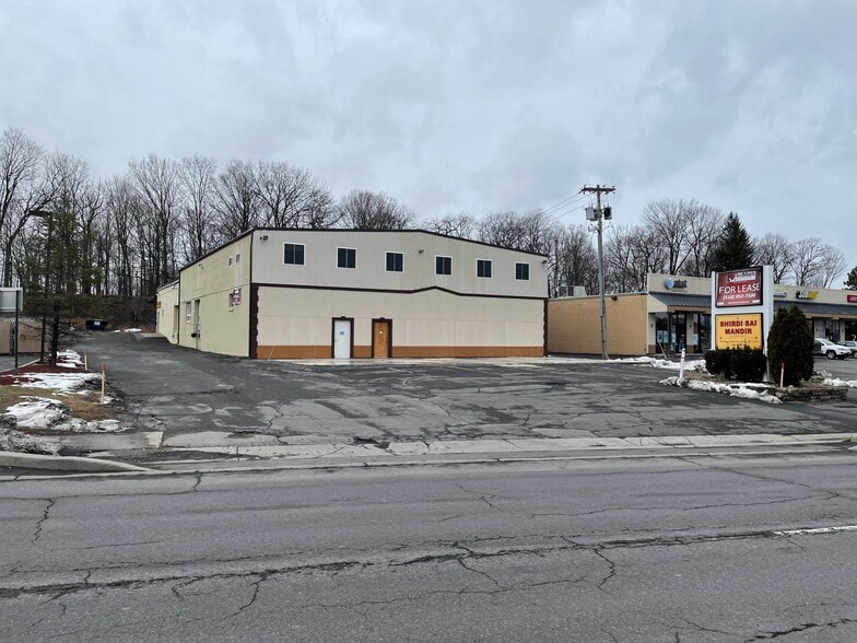 892 Loudon Rd, Latham, NY for sale - Building Photo - Image 1 of 1