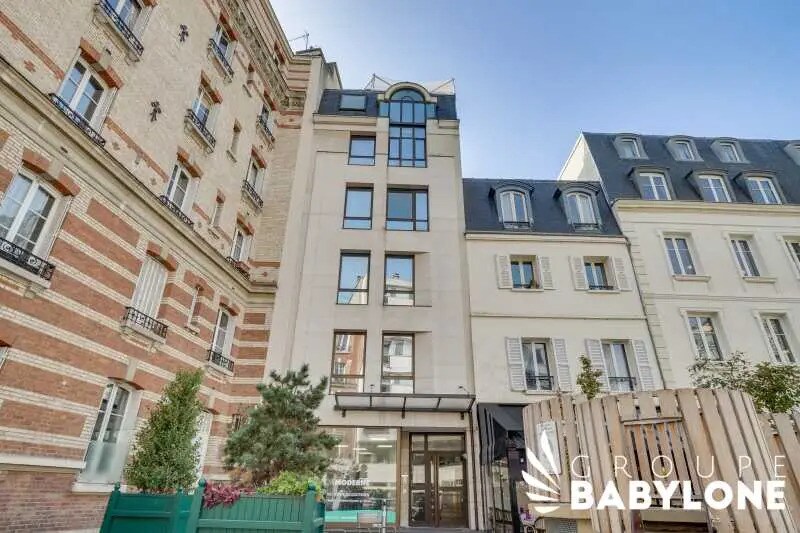 17 Rue Beffroy, Neuilly-sur-Seine for lease - Building Photo - Image 1 of 7